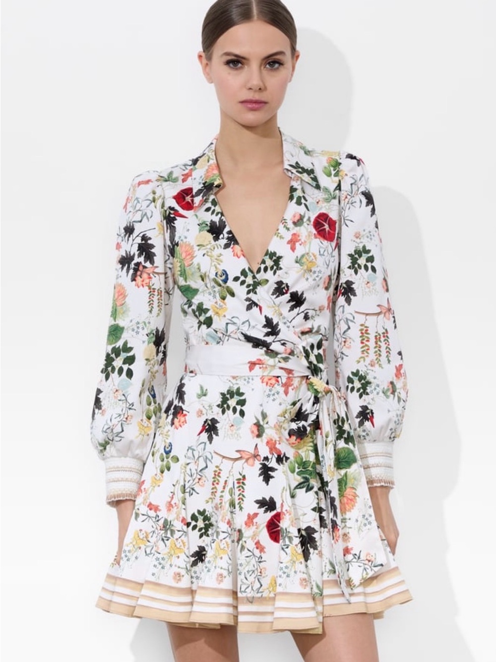 Alice + Olivia Alisa Wrap Godet A-Line Mini Dress. Size 6 - Picture 8 of 14